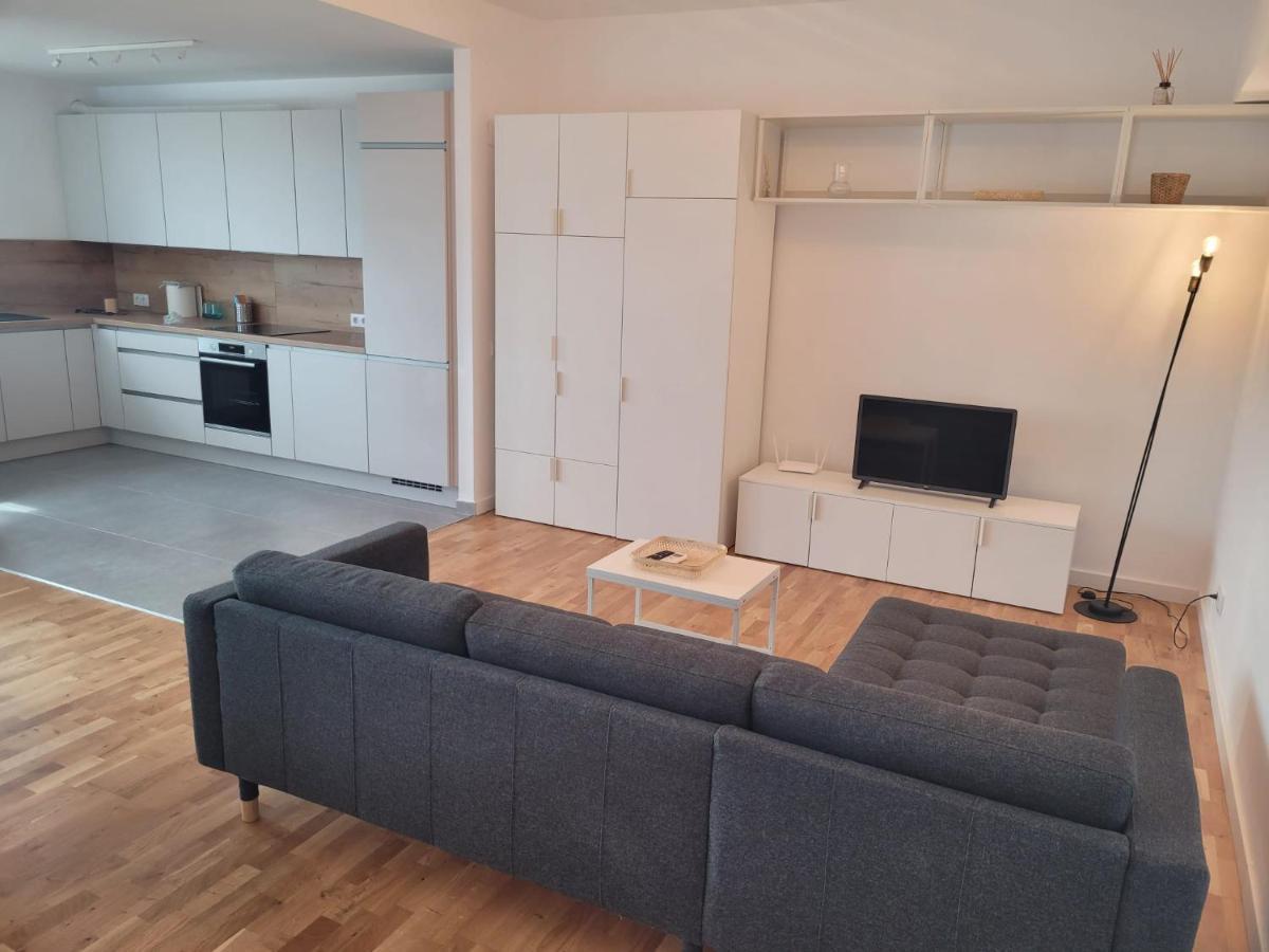 Apartment In Bucharest, Baneasa Green Area מראה חיצוני תמונה